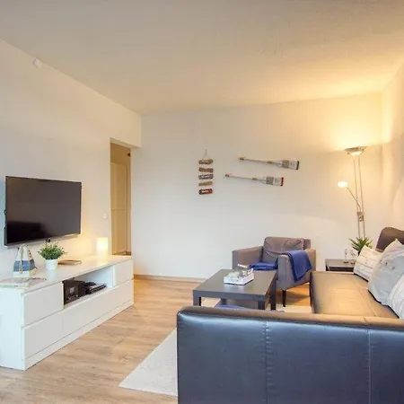 Ferienwohnung-p-1-8-0p0108 Apartment *